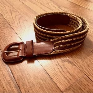 Beautiful Braided Belt with Leather Accents D1000